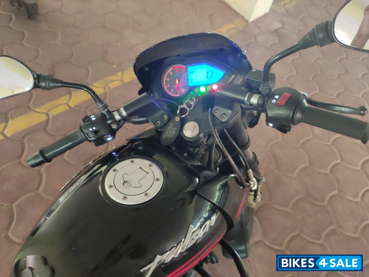 Bajaj Pulsar Bajaj Pulsar
