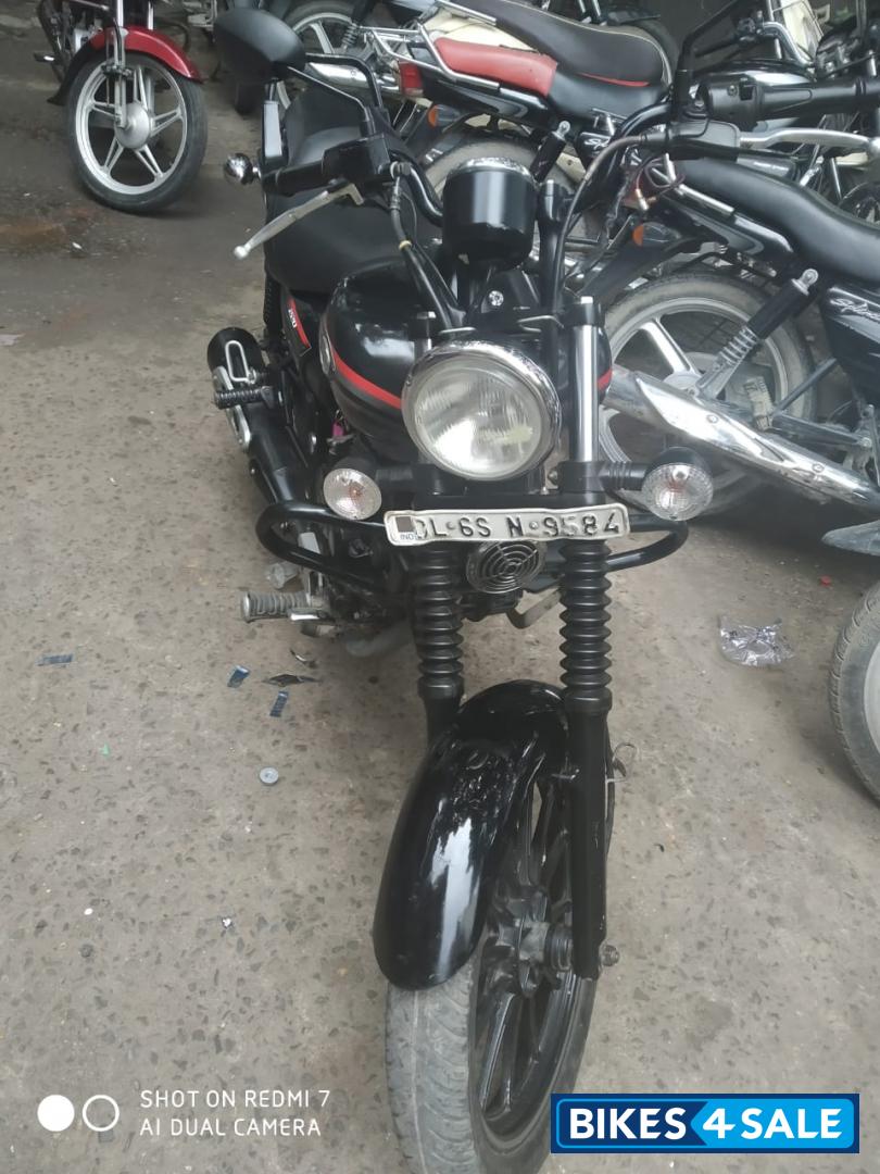 Bajaj Avenger Street 150