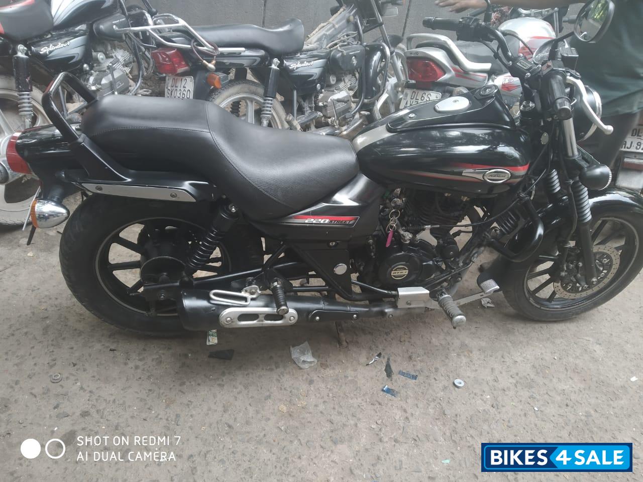 Bajaj Avenger Street 150