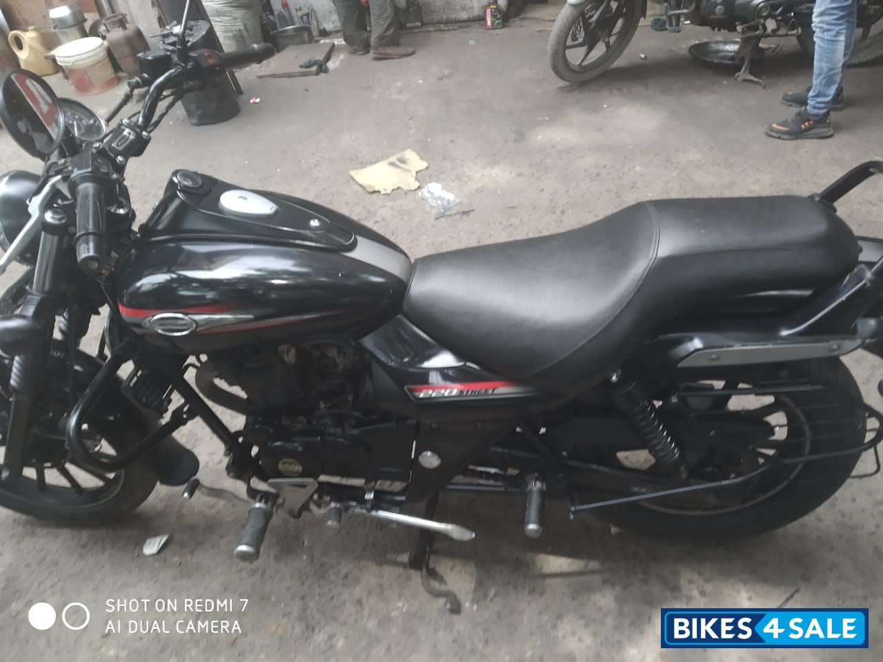 Bajaj Avenger Street 150