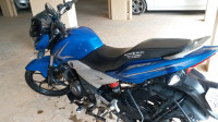 Blue Bajaj Discover 125 ST