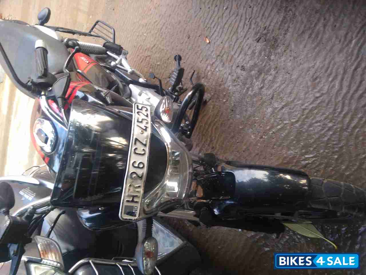 Black And Red Bajaj V15