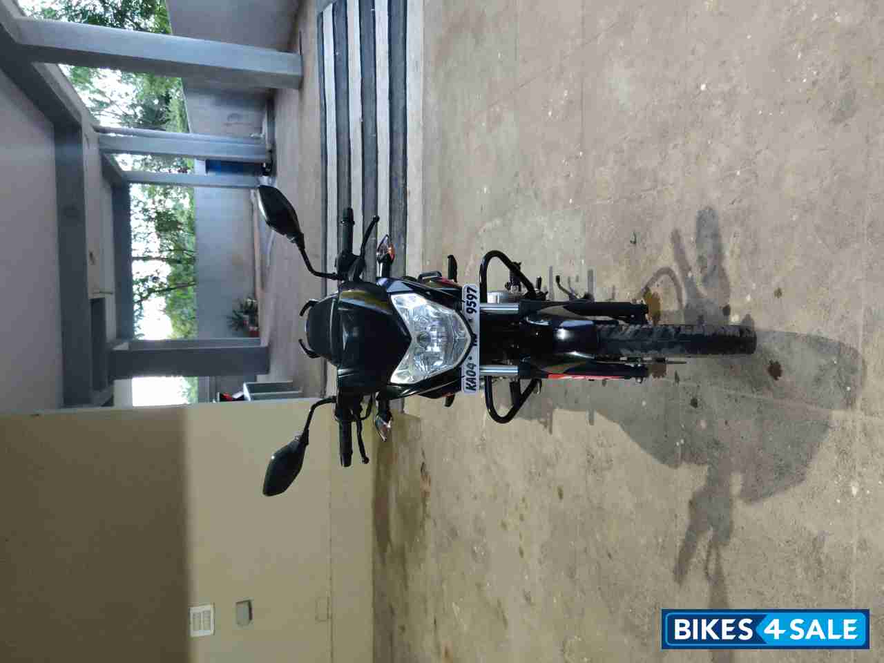 Bajaj Pulsar 135LS