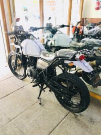 White Royal Enfield Himalayan