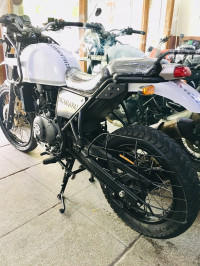 White Royal Enfield Himalayan