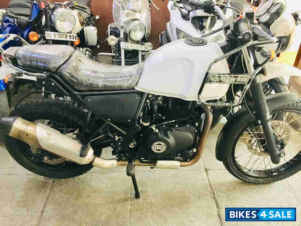 White Royal Enfield Himalayan