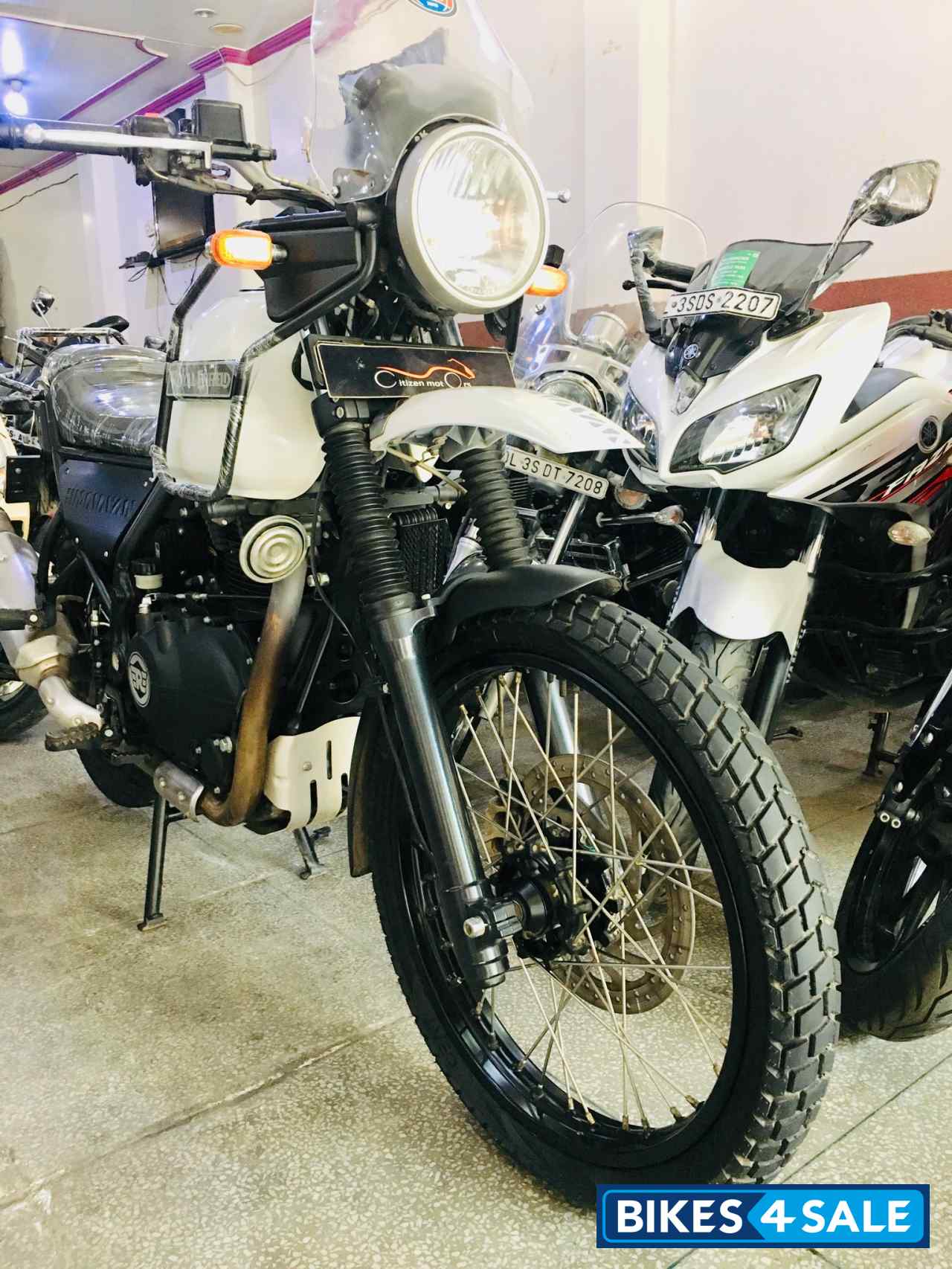 White Royal Enfield Himalayan