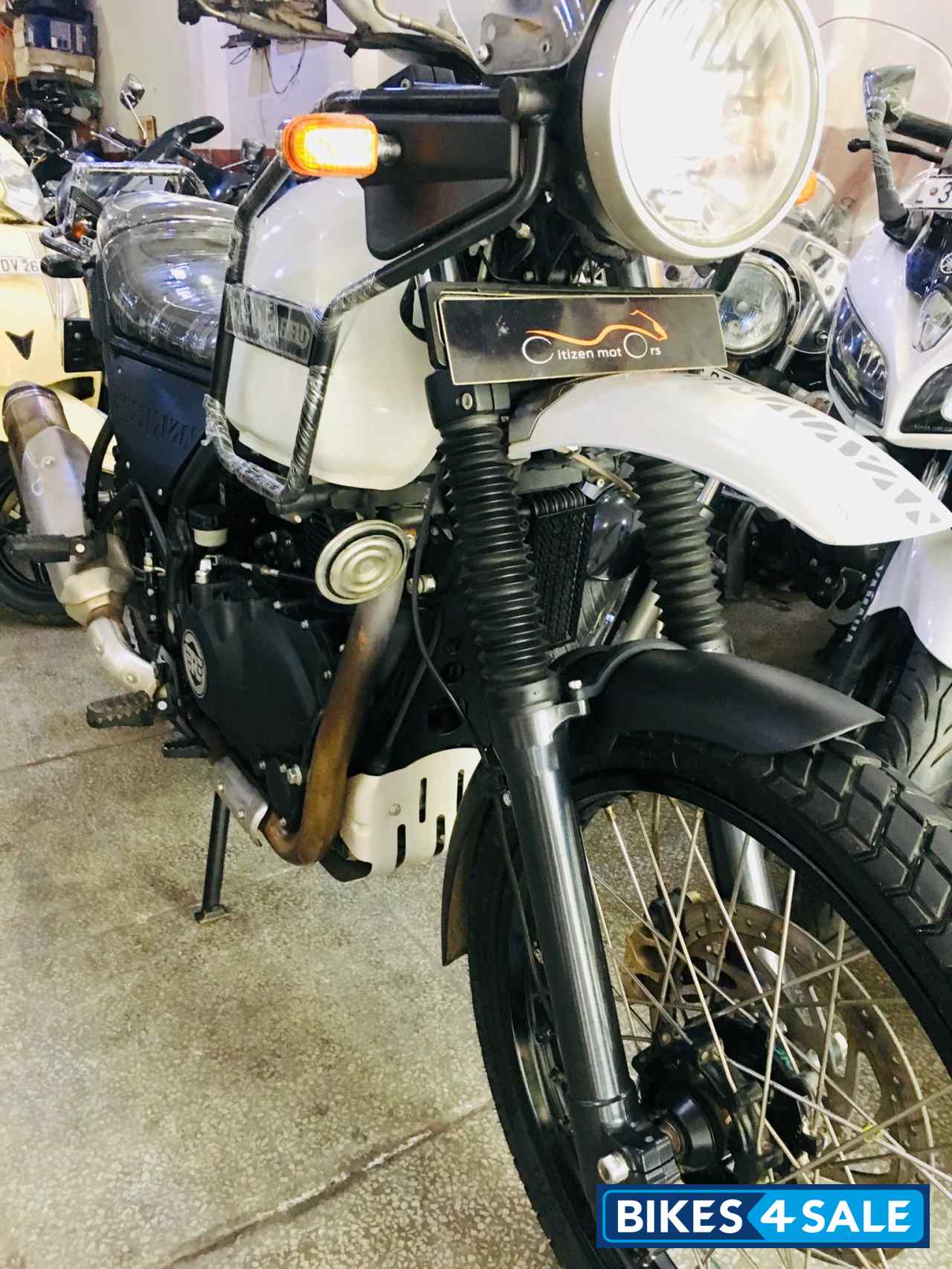 White Royal Enfield Himalayan
