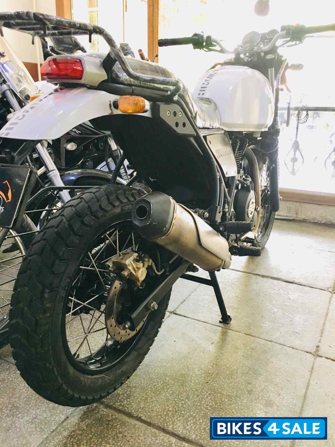 White Royal Enfield Himalayan