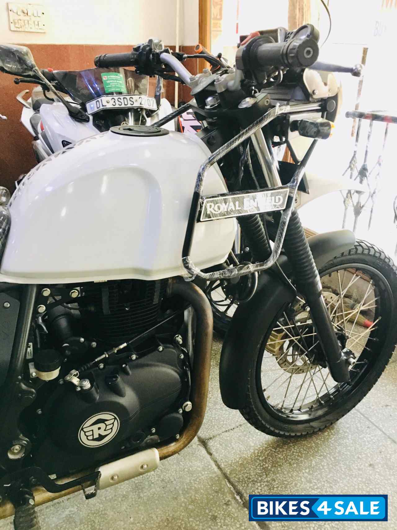 White Royal Enfield Himalayan