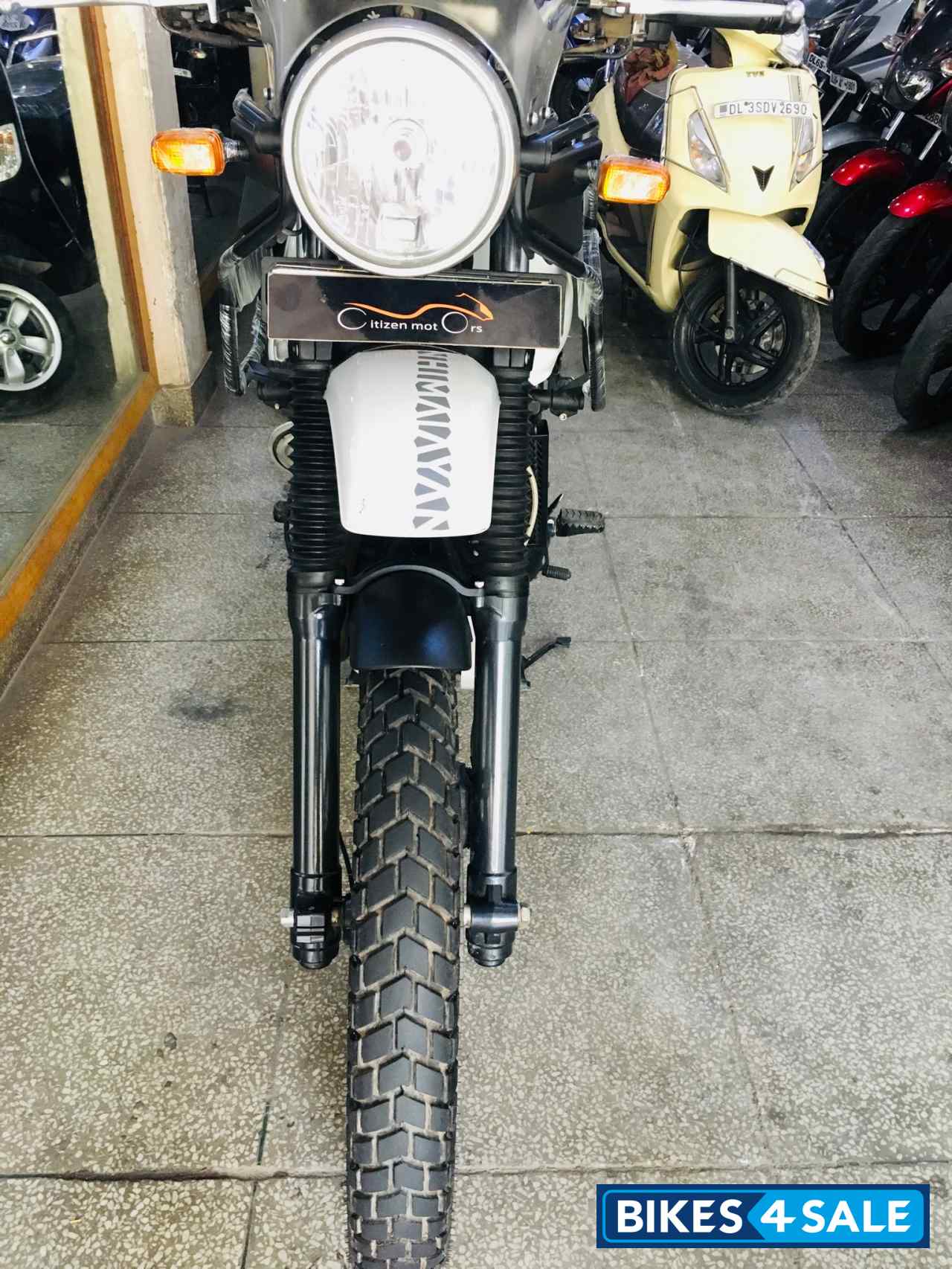 White Royal Enfield Himalayan