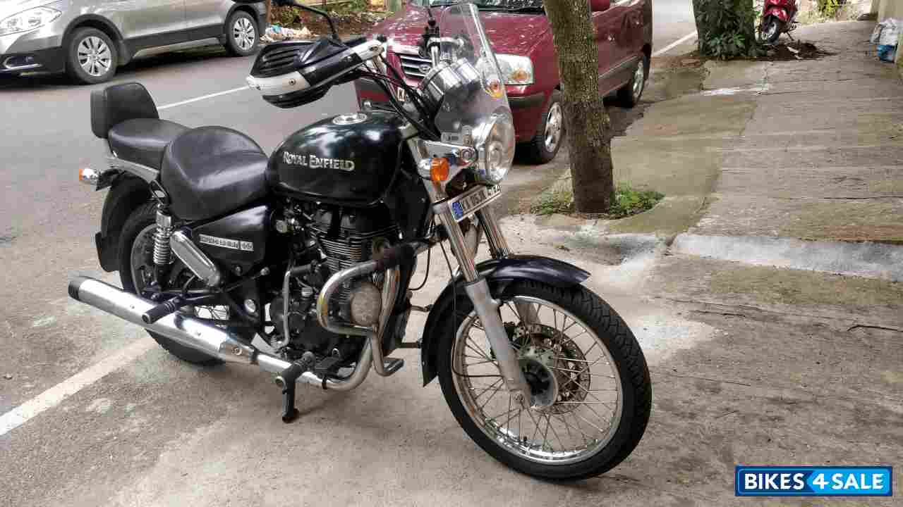 Stone Black Royal Enfield Thunderbird 500
