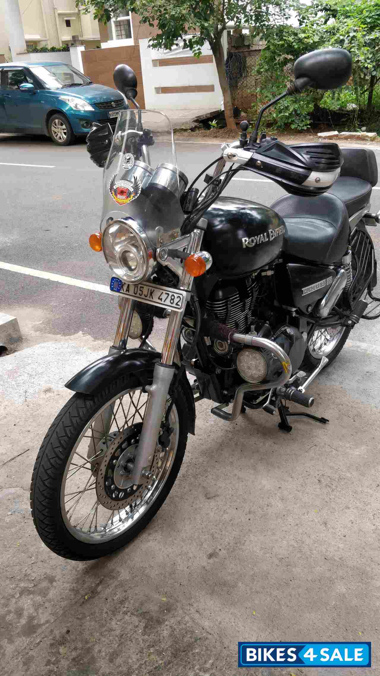 Stone Black Royal Enfield Thunderbird 500