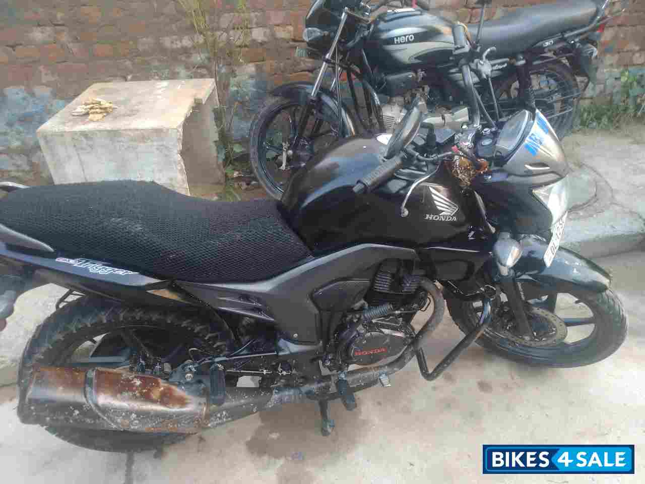 Honda CB Trigger Honda CB Trigger