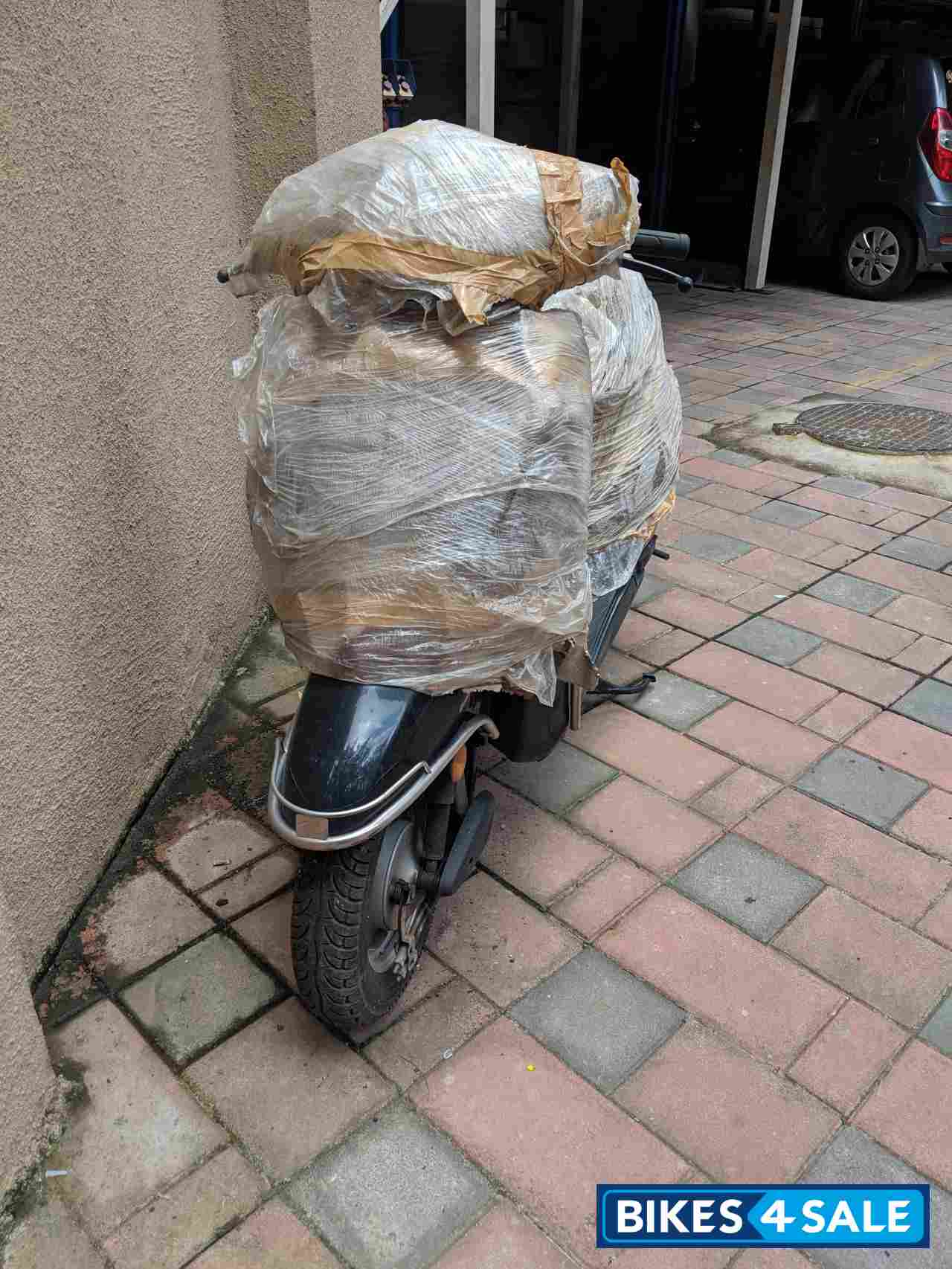 Black Honda Activa 4G