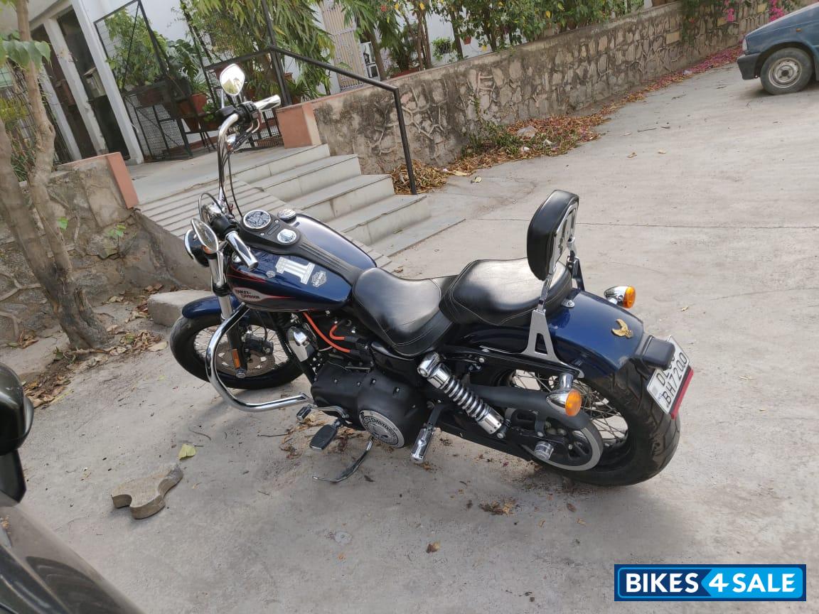 Harley Davidson Street