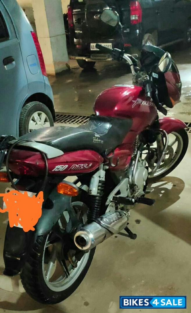 Red Bajaj Pulsar 150 DTSi