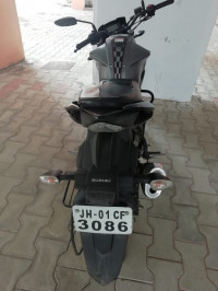 Black Suzuki Gixxer 150