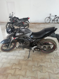 Black Suzuki Gixxer 150
