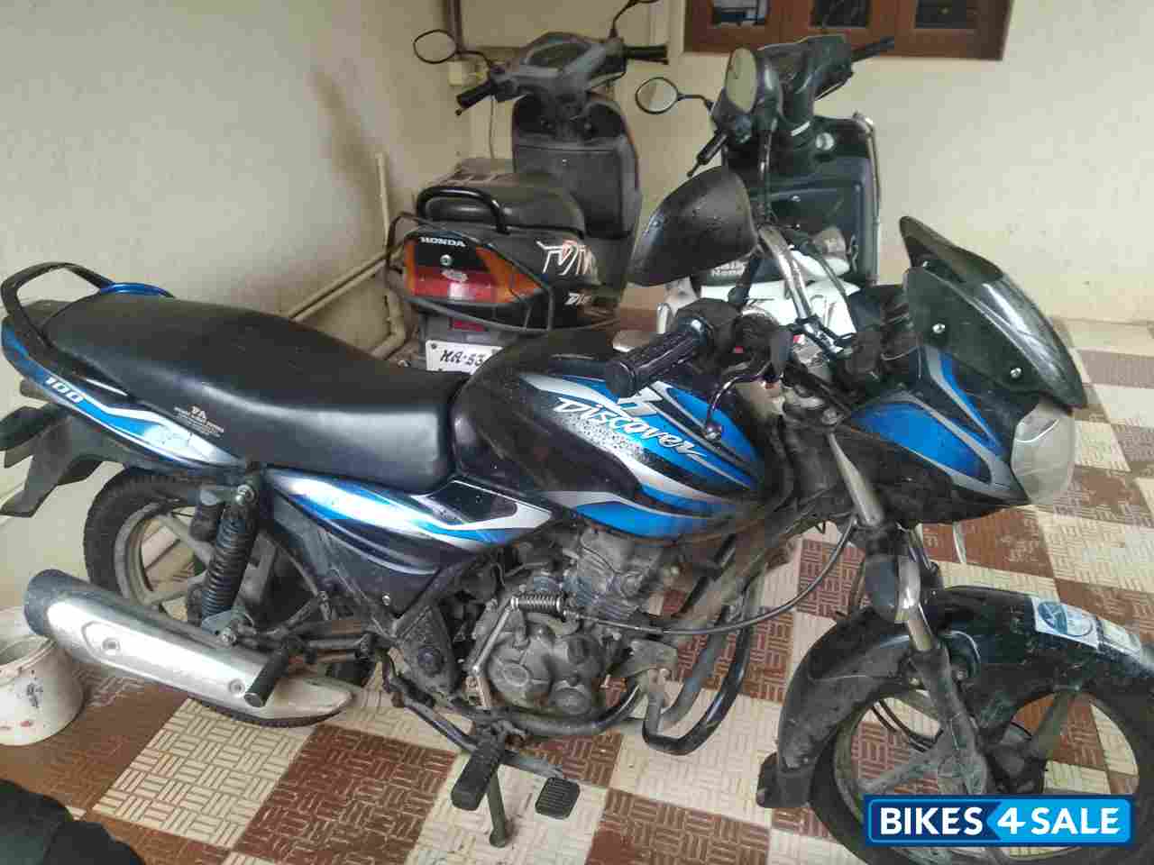 Bajaj Discover 100 DTS-Si