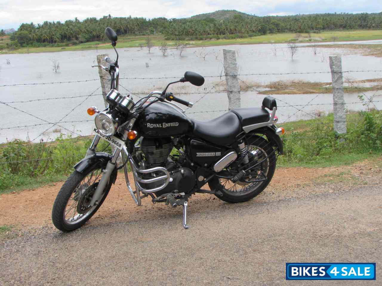 Royal Enfield Thunderbird TwinSpark 350