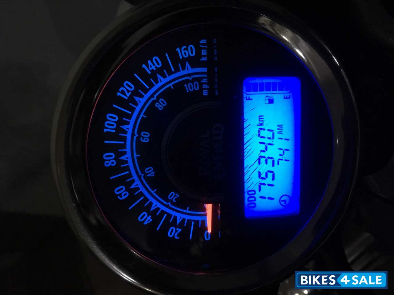 Royal Enfield Thunderbird TwinSpark 350 Royal Enfield Thunderbird TwinSpark 350