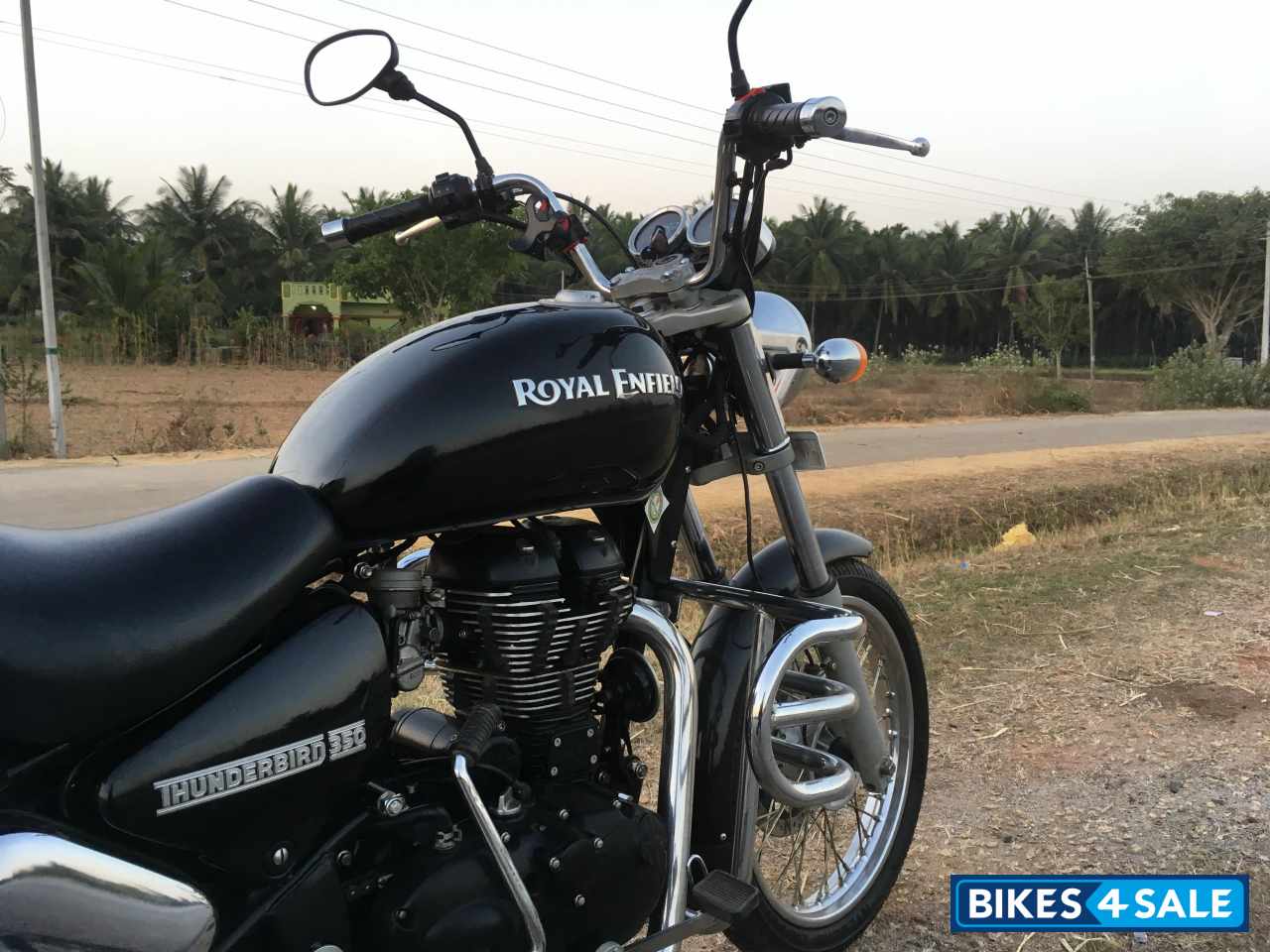 Royal Enfield Thunderbird TwinSpark 350 Royal Enfield Thunderbird TwinSpark 350