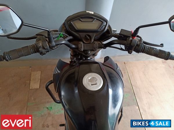 Black Honda CB Unicorn 160