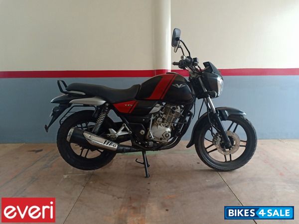 Black And Red Bajaj V15