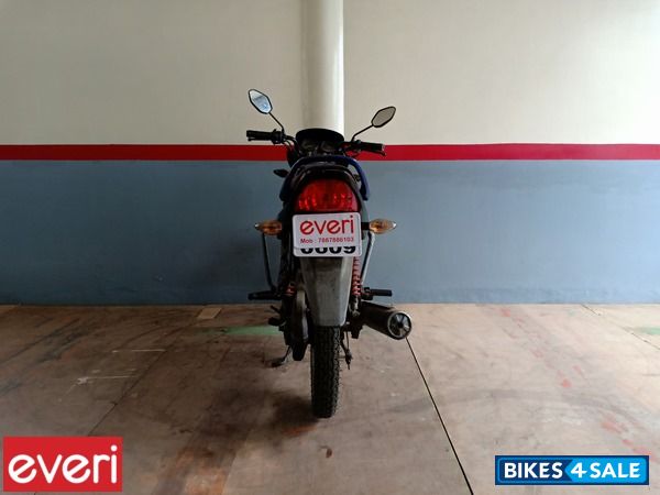 Blue And Black Honda Dream Yuga