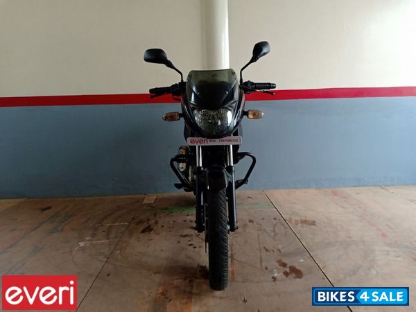 Black Bajaj Pulsar 150 Classic
