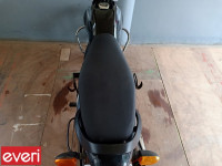 Black Bajaj Platina 100