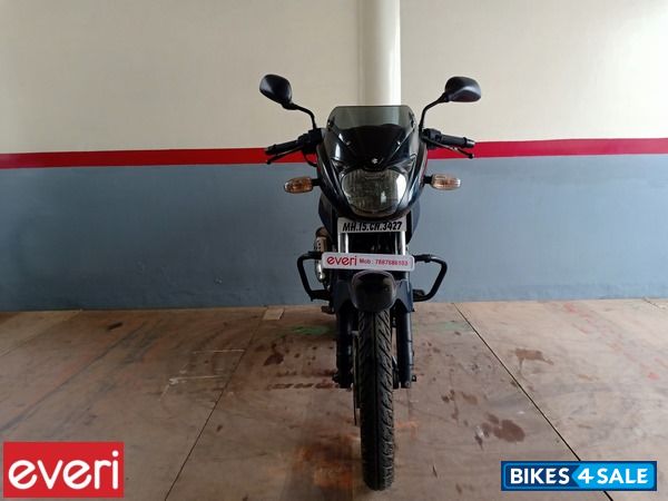 Black Bajaj Pulsar 150 Classic