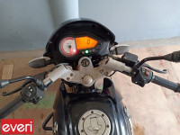 Black Bajaj Pulsar 150 Classic