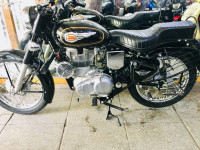 Black Royal Enfield Bullet Standard 350