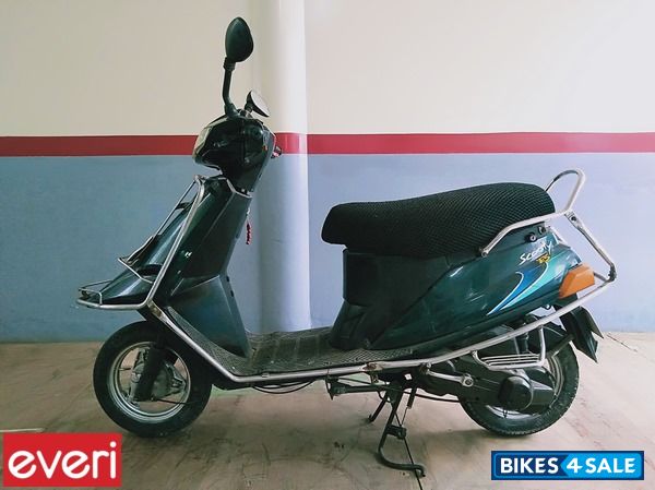 Green TVS Scooty ES