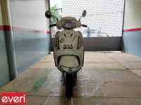 White Suzuki Access 125 Special Edition