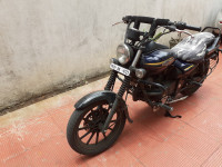 Blue Bajaj Avenger Street 150