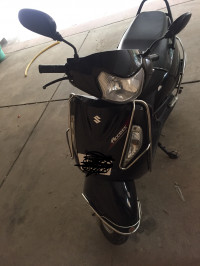 Black Suzuki Access 125