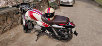 White Bajaj V15