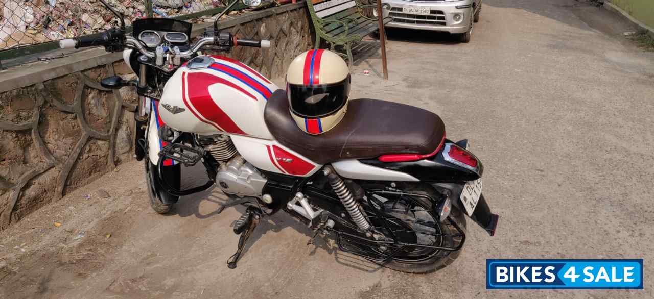 White Bajaj V15