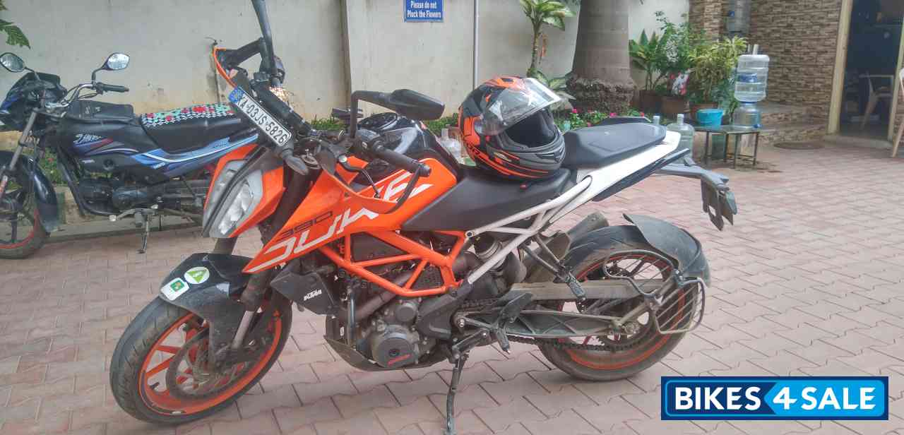 KTM Duke 390