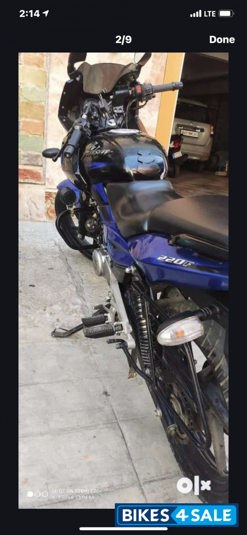 Black And Blue Bajaj Pulsar 220F