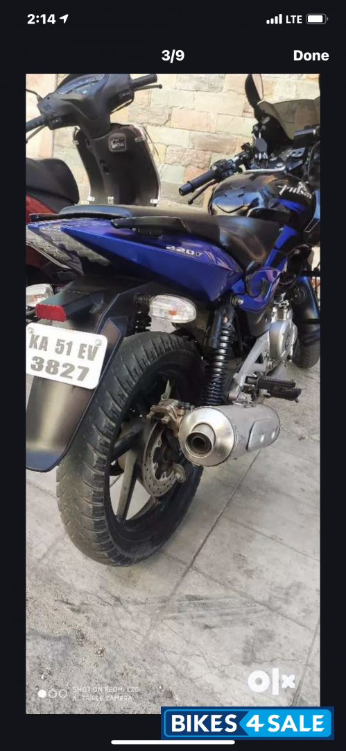 Black And Blue Bajaj Pulsar 220F