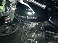 Matte Black Royal Enfield Thunderbird