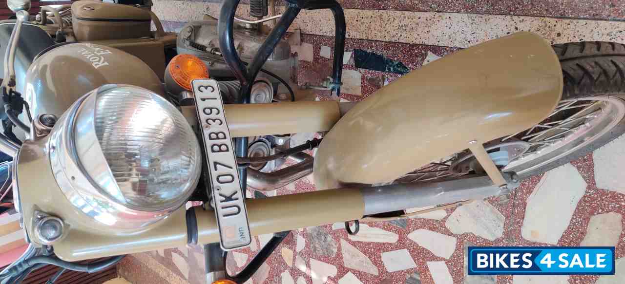 Army Royal Enfield Classic Desert Storm