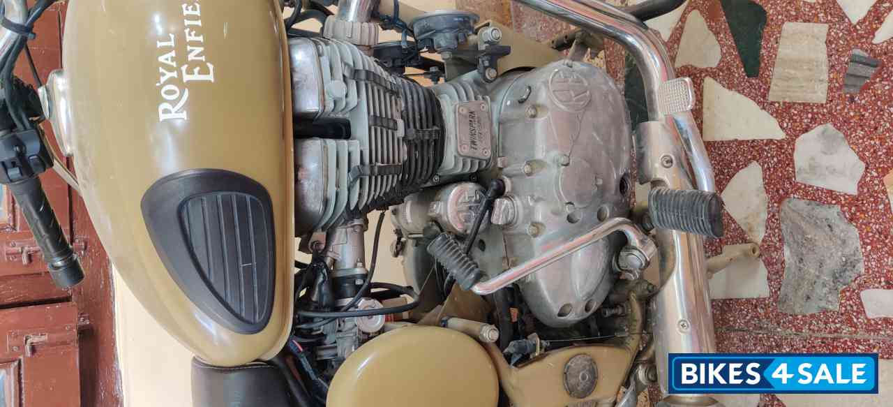 Army Royal Enfield Classic Desert Storm