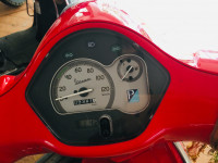 Glassy Red Vespa LX 125