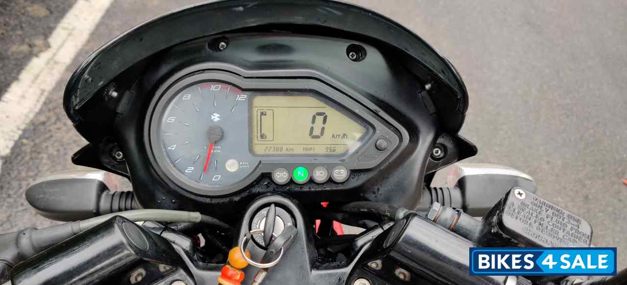 Red And Black Dual Colour Bajaj Pulsar 180 DTSi Red And Black Dual Colour Bajaj Pulsar 180 DTSi