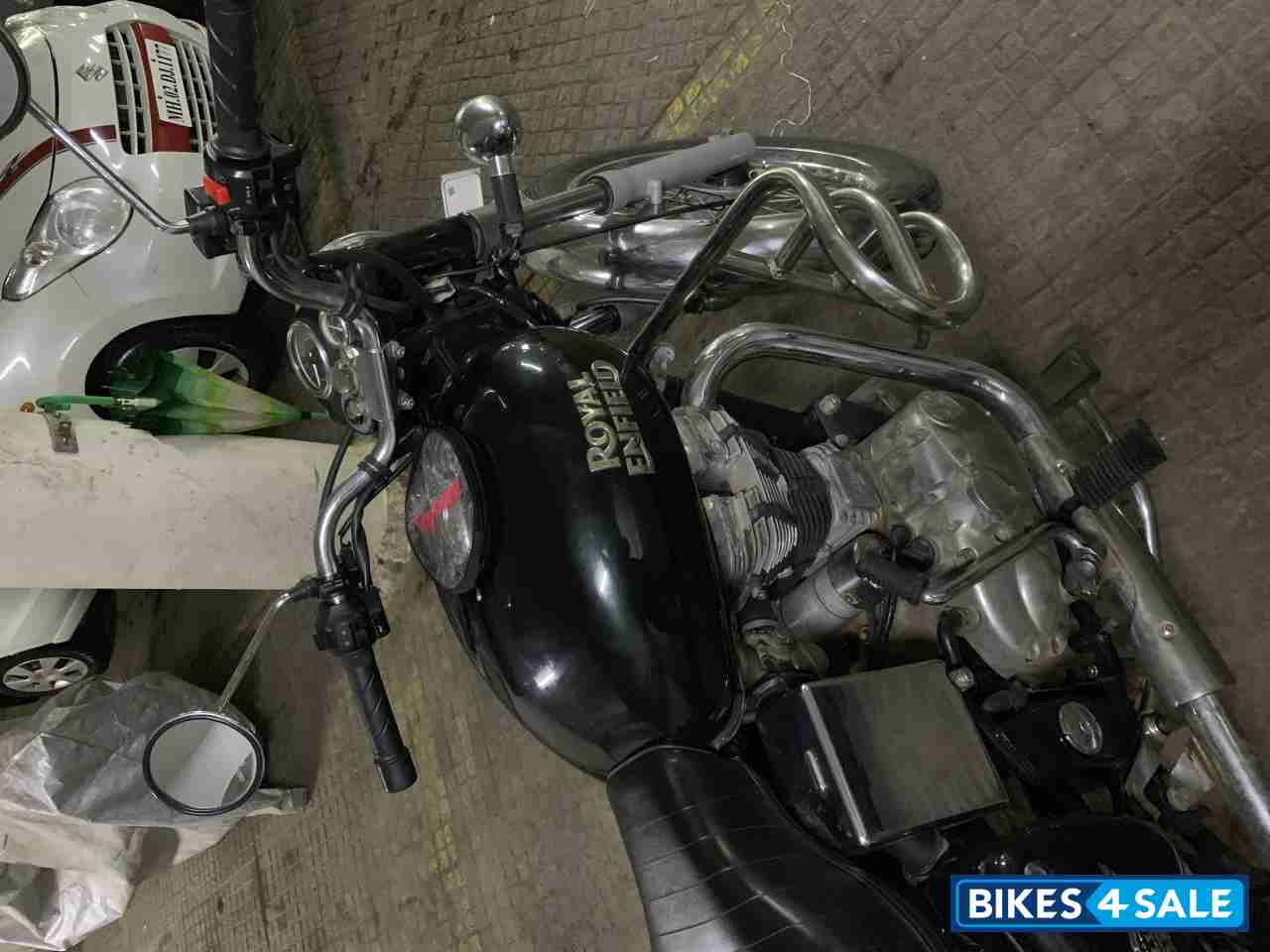 Black Royal Enfield Bullet Electra